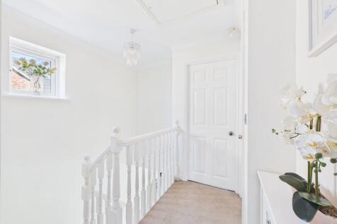 First floor landing