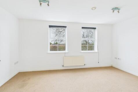 CAM04922G0-PR0090-STILL008