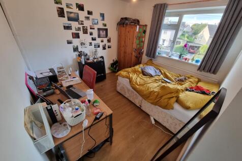 7 St Margarets Road photo 5