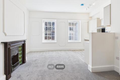 Kitchen/Living area