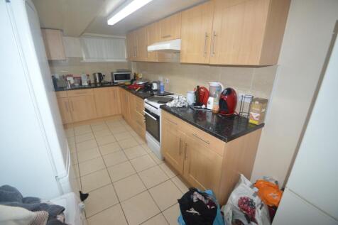 St. Michaels Villas, Leeds, West Yorkshire, LS6 photo 4