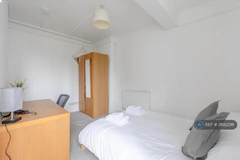 Bedroom 1- Double Room