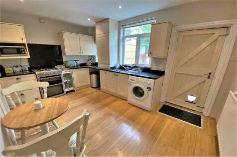 Ladyfield Terrace, Wilmslow photo 4