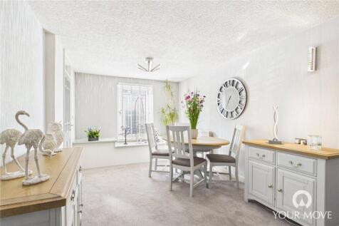 Kitchen/Living Area