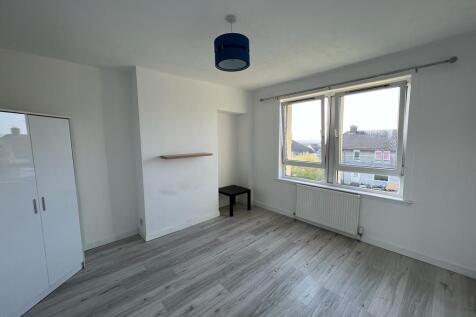Muiryhall Street, Coatbridge, Lanarkshire, ML5 photo 4