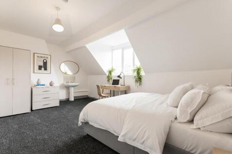 BEDROOM 7.jpg