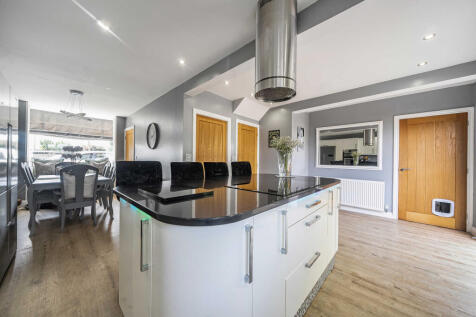 1305334-12-6849d6874b6aa