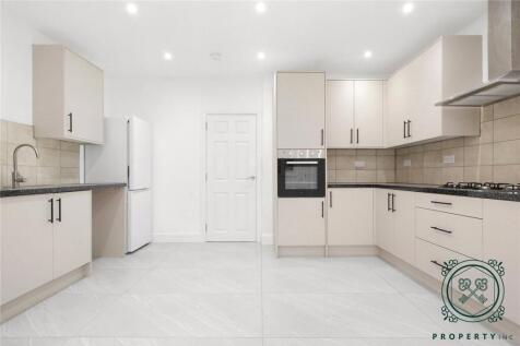 Woodlands Park Road, London, N15 photo 3