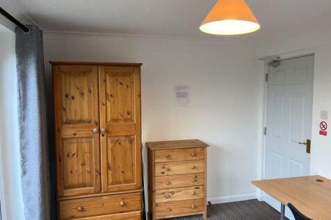 Downstairs Bedroom
