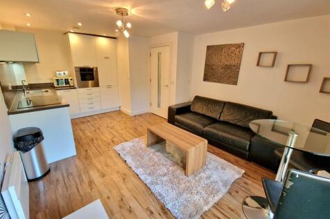 Lounge/Kitchen