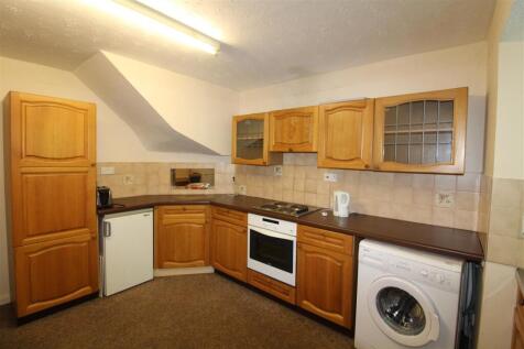 Berkeley Close, Southampton photo 3