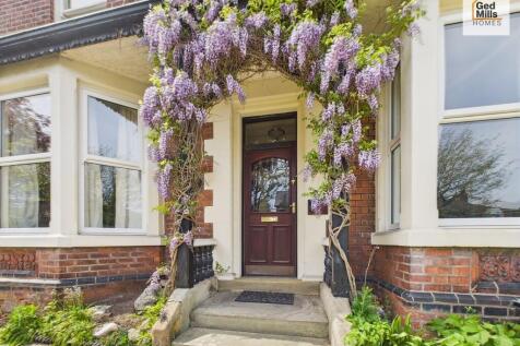 CAM04261G0-PR0044...