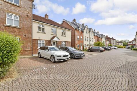 Driveway/Parking