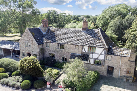 3-THe Farmhouse W...