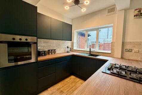 Bennett Street, Hyde, Greater Manchester, SK14 photo 3