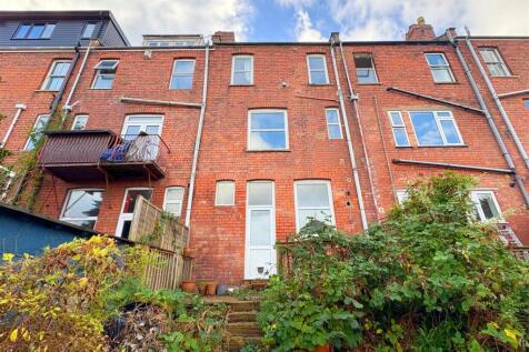 Rear view of property.jpg