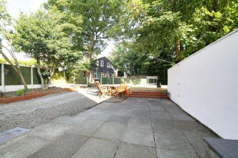 Shared Rear Yard