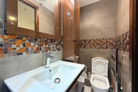 Bathroom Alt c.jpeg