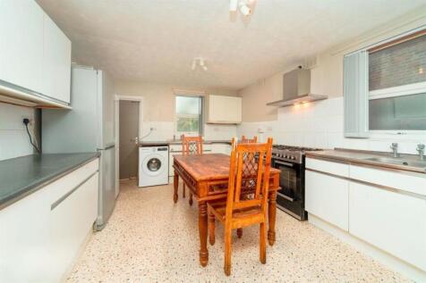 Moss Lane, Manchester, M14 photo 4