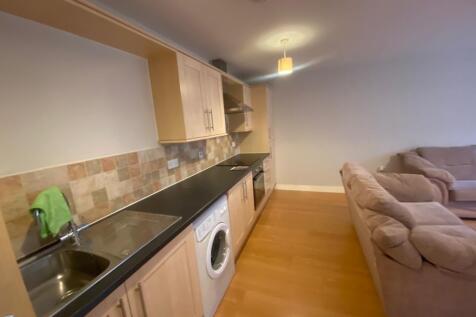 Fearnley Mill Drive, Colne Bridge Huddersfield photo 3