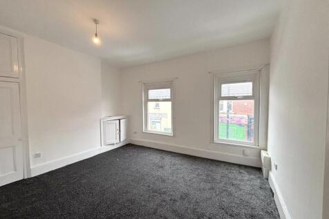 Spacious two-bedroom flat - available now