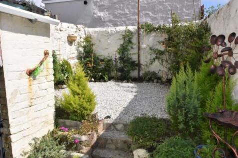Rear Courtyard