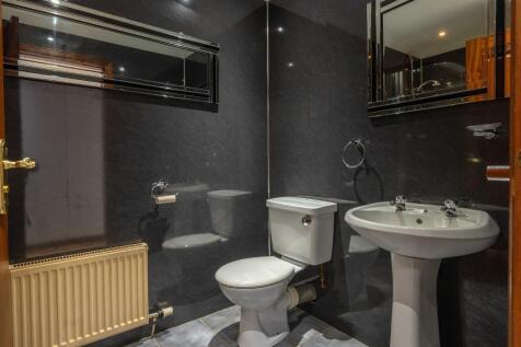 Ground Floor Bathroom