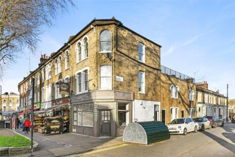 Lauriston Road, E9