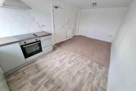 Open plan kitchen/lounge