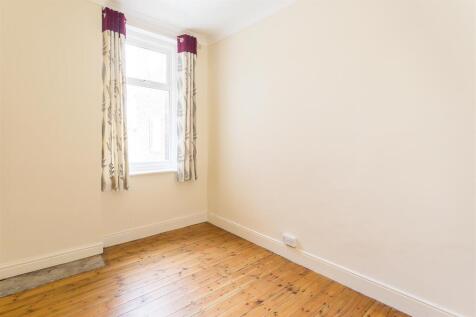 Delaval Terrace, Gosforth, Newcastle upon Tyne photo 4