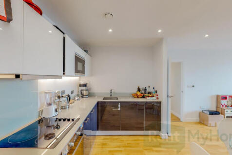 8395628-interior15-800.jpg