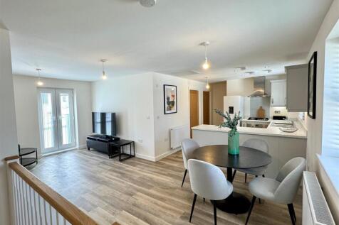 1 River Court Living Area
