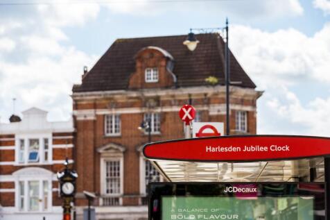 LOCATIONS DD 2462019651.jpg