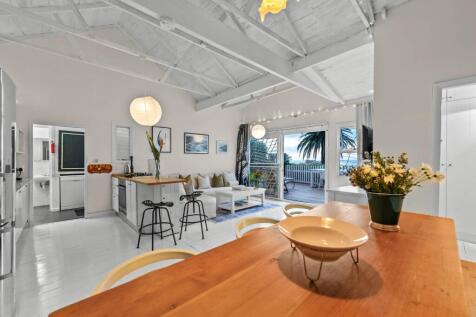 Comfortable dining area