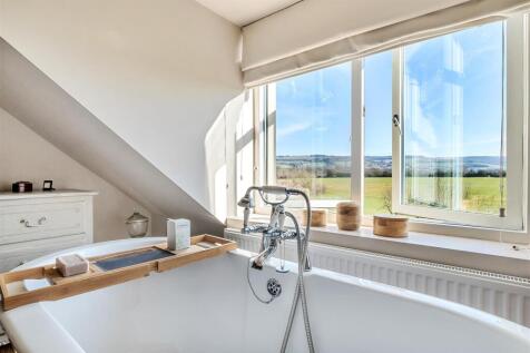 Principal Bedroom Suite