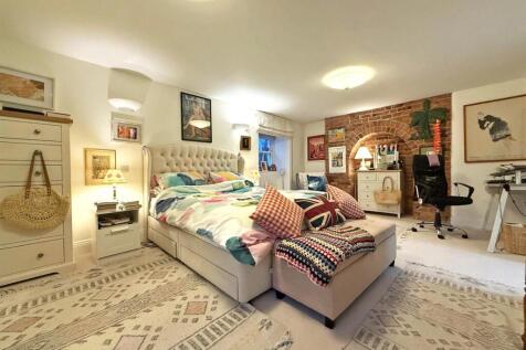 thumbnail_image2 (1).jpg