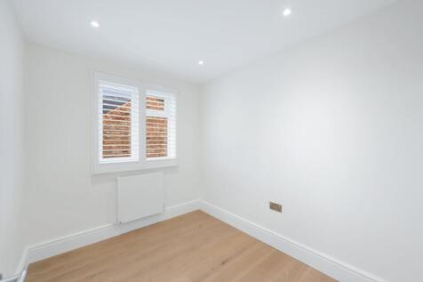 Somerset Road, Chiswick, London, W4 photo 5