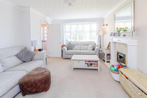 Scott Drive, Newport Pagnell photo 4