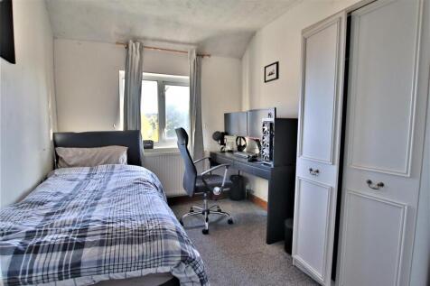 Margaret Road, Priors Park, Tewkesbury - Bedroom 2