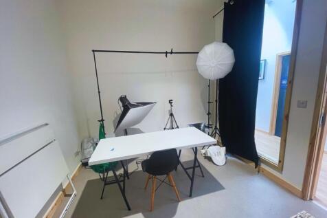 Small Creative Studio