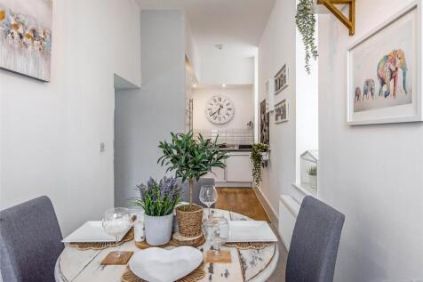 Dining &amp; Kitchen