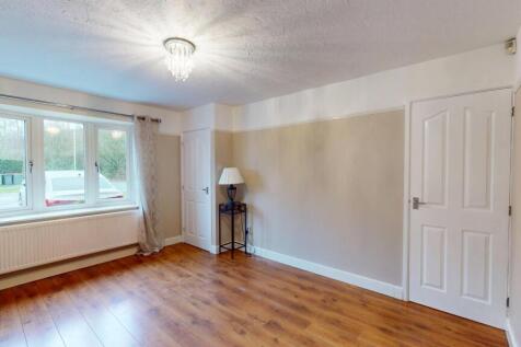 St. Aubin Drive, Telford photo 4