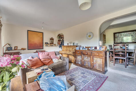 1356813-10-68d163...