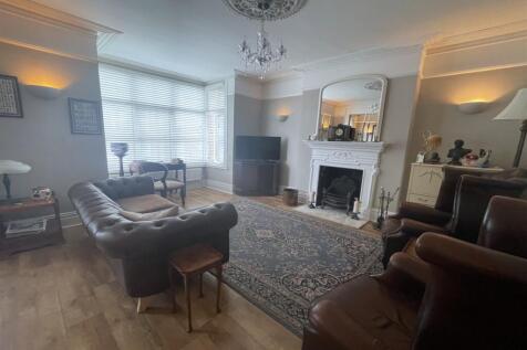 Lounge sitting room