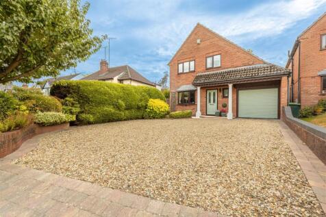 Halesowen Road Cradley Heath 1.jpg