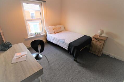 27/28 - South Parade - Student House photo 4