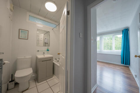 Okehampton Court, Cromer Avenue, Chowdene, Gateshead photo 5