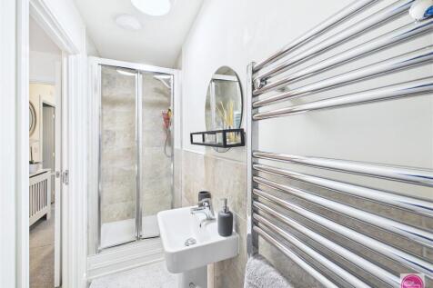 Ashlands Drive, Woodville (31).jpg