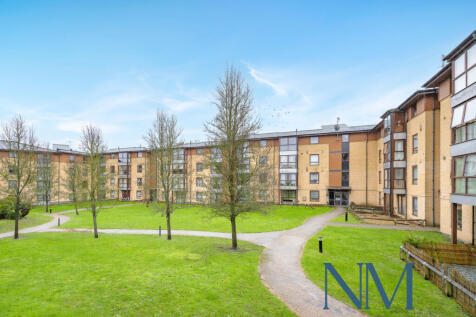 2 Bedrooms, Commonwealth Drive, Three Bridges RH1