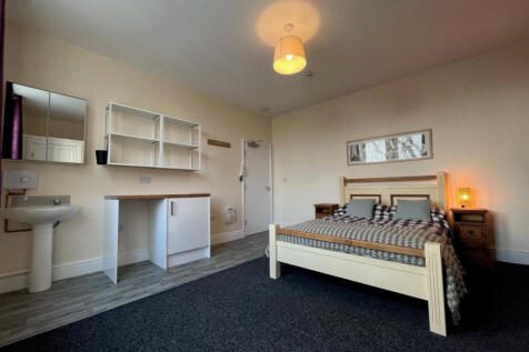 Noster Hill, Leeds, West Yorkshire, LS11 photo 4